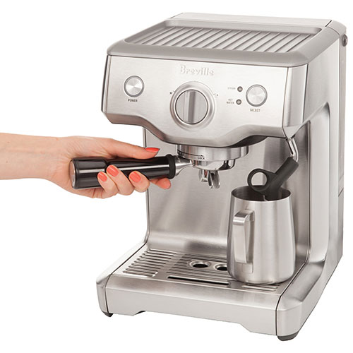 Une machine à expresso Breville DuoTemp Pro Pump, 4 tasses à café et+