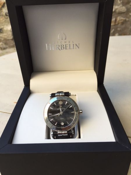 Gagnez l'une des 4 montres Michel Herbelin mises en jeu !