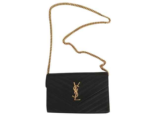En jeu :Un sac à main Yves Saint-Laurent de 2100$ à remporter !