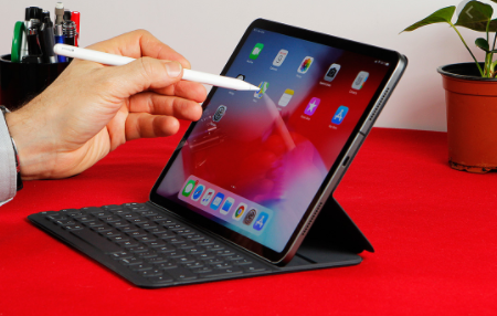 Tentez de gagner un ensemble iPad Pro, cinq Apple Airpods ...