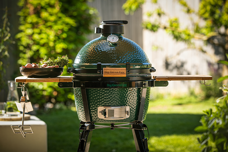 Un BBQ Big Green Egg ou une tondeuse + débroussailleuse STIHL à remporter !