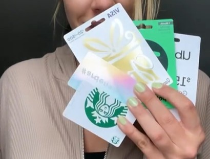 500$ en cartes cadeaux Starbucks, Visa, Ardene, Uber et Spotify !