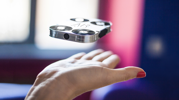 Gagnez une caméra volante AIR PIX d’AirSelfie !