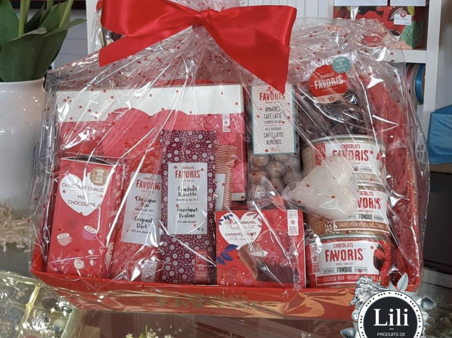 Panier cadeau Saint Valentin de Chocolats Favoris !