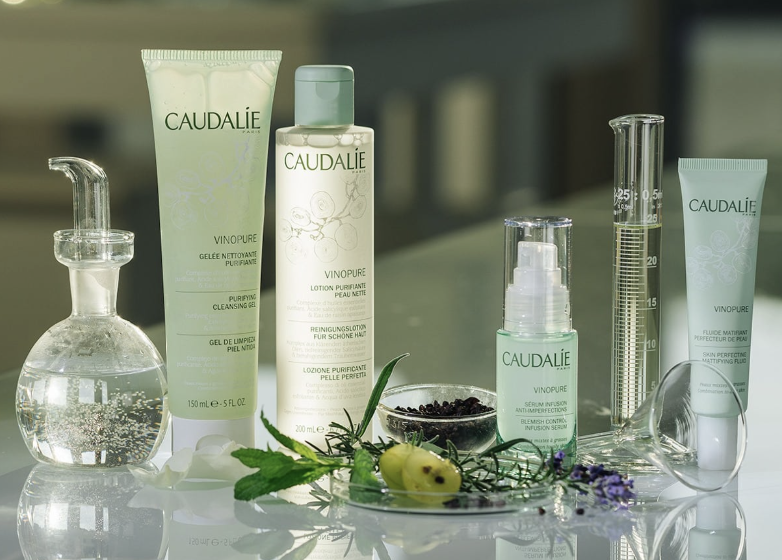 Testez la solution ciblée Salicylique Vinopure de Caudalie gratuitement !