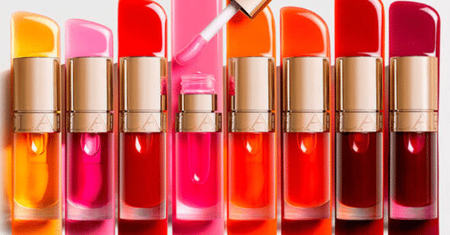 Gagnez un ensemble de produits pour les lèvres Clarins de 252$