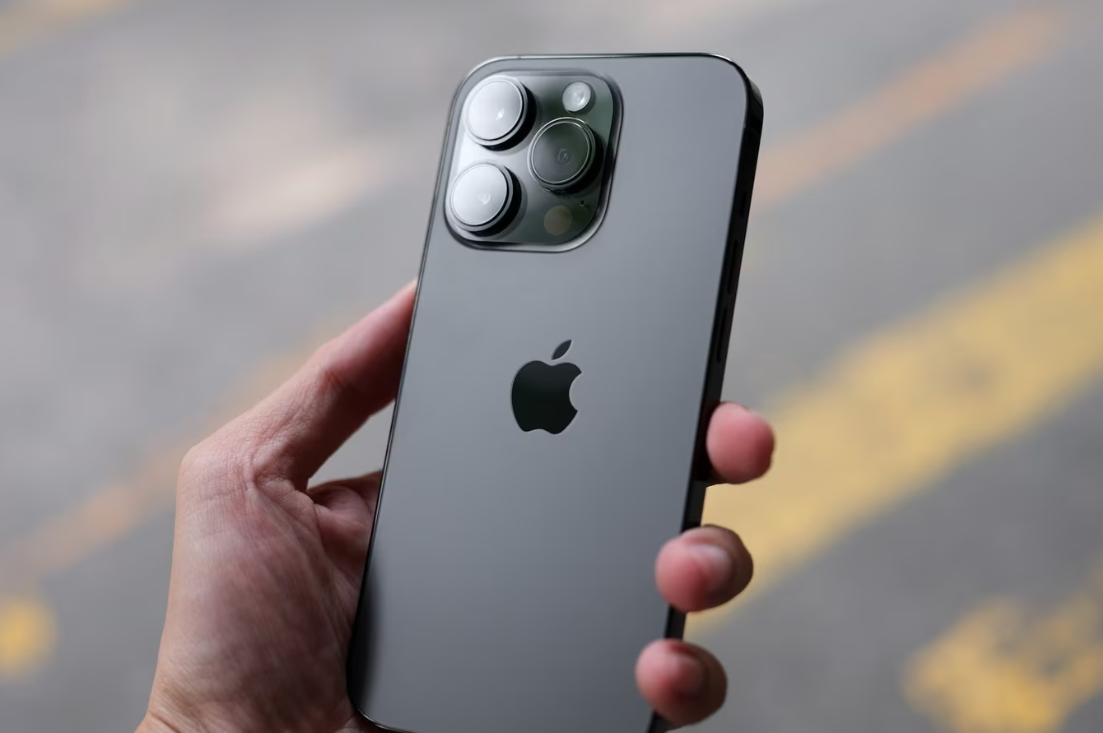 Gagnez l'un des nouveaux iPhone 15 Pro de 1449$ !