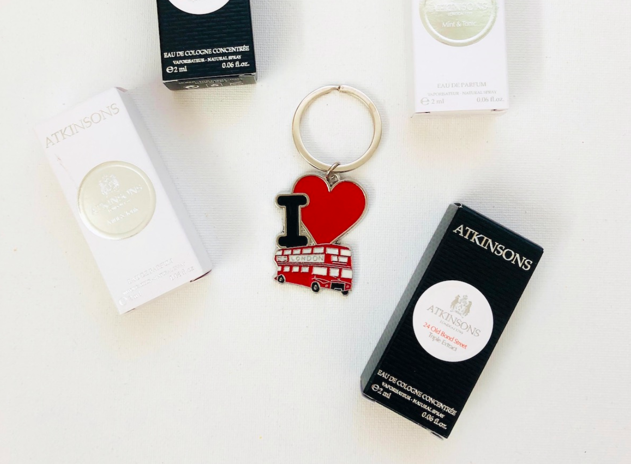Gagnez un ensemble de miniatures de parfum Atkinsons !