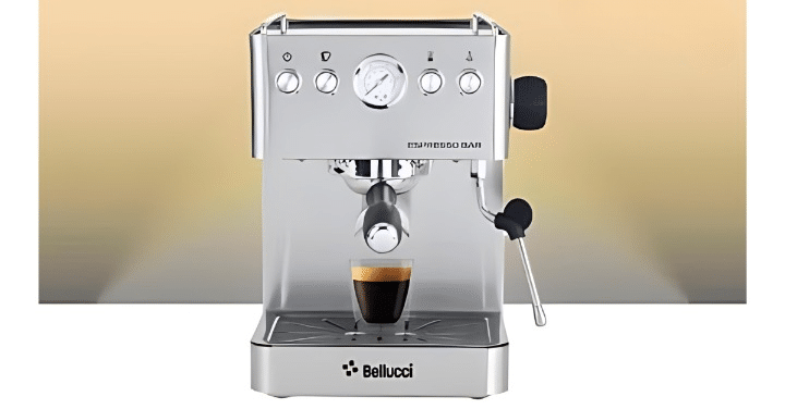 Gagnez un ensemble cadeau Bellucci de 813$ (machine à espresso, moulin à café et+)