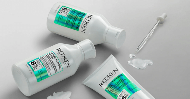 Offre spéciale Redken : Échantillons gratuits pour cheveux bouclés ! 🎁